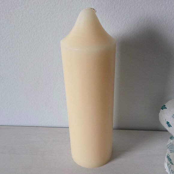 Vintage Retired PartyLite Gardenia White Bell Top Pillar Candle S3910 New OpenBX - Picture 1 of 11